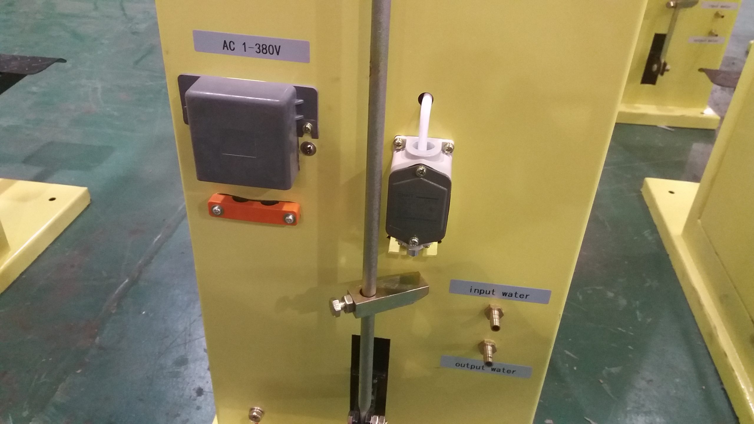 DN-10 pedal spot welder - Image 3