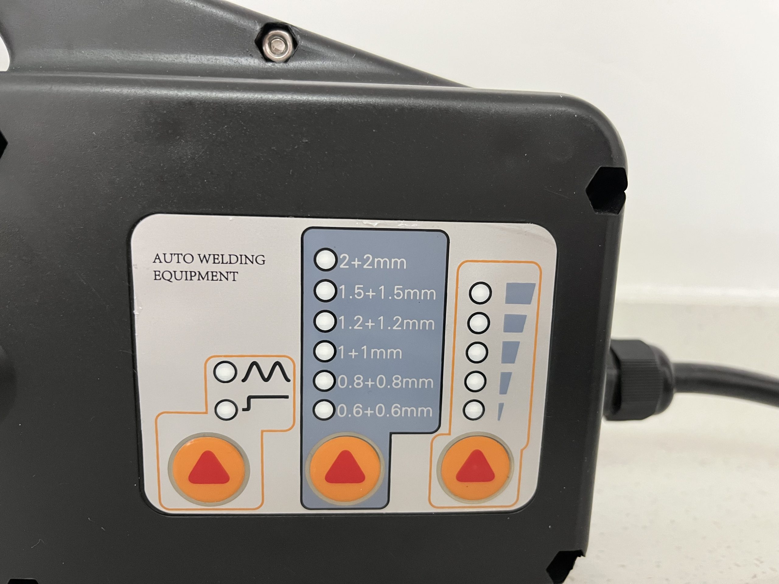 F230 Handheld spot welder - Image 3