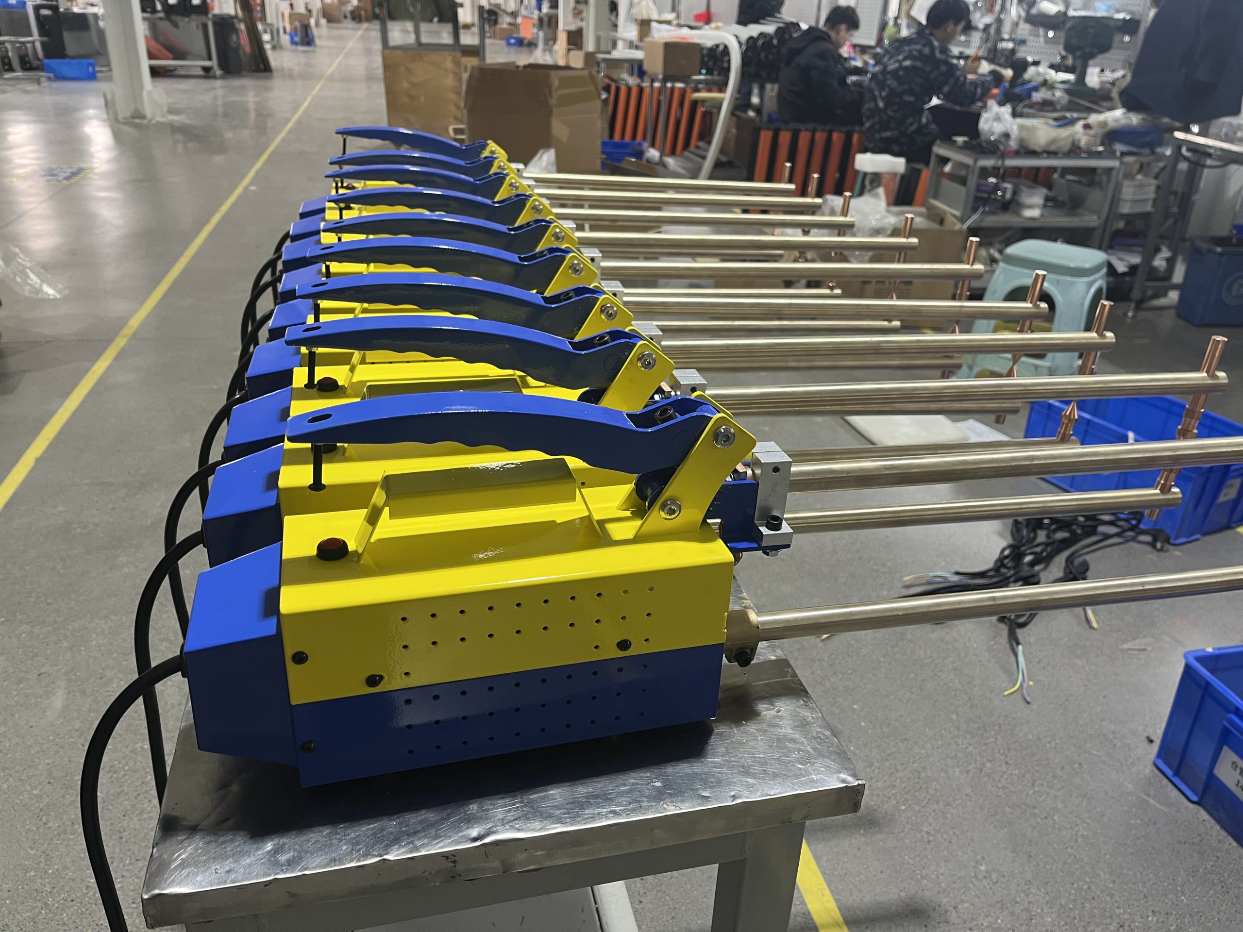 F2000 Handheld spot welder - Image 7